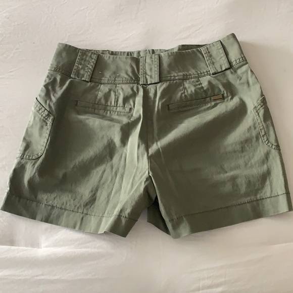 Khaki green WHBM shorts - Picture 3 of 12